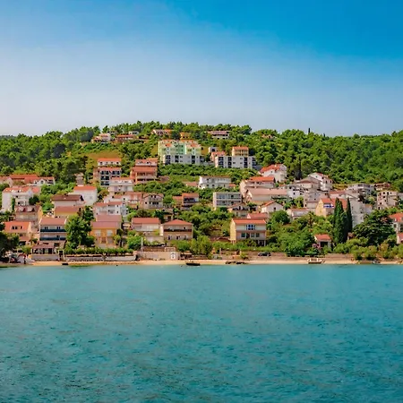 Apartman In Mastrinka 7407 *